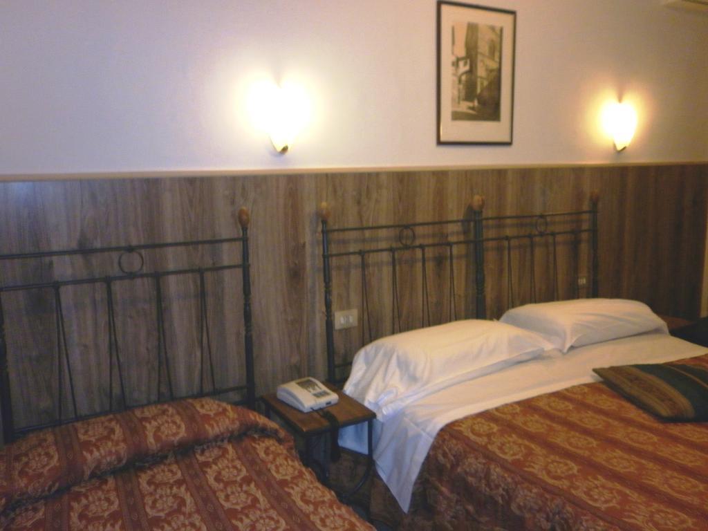 Hotel Fani Firenze Kültér fotó
