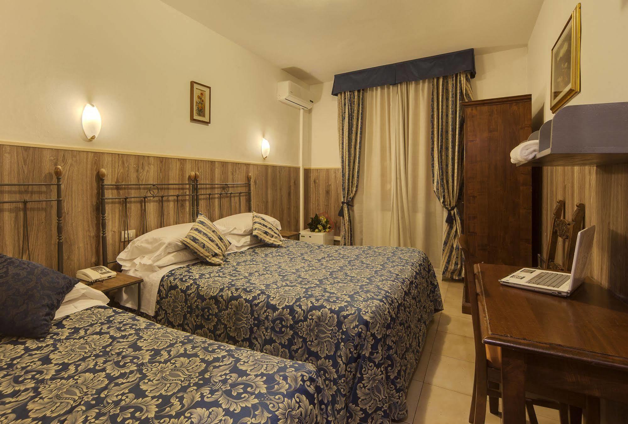 Hotel Fani Firenze Kültér fotó