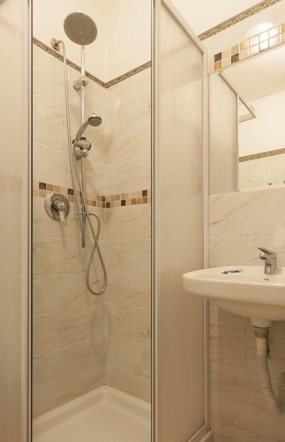 Hotel Fani Firenze Kültér fotó
